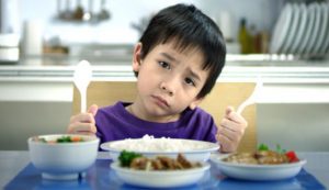 Nguyên nhân trẻ biếng ăn